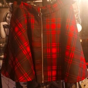 Red plaid skater skirt